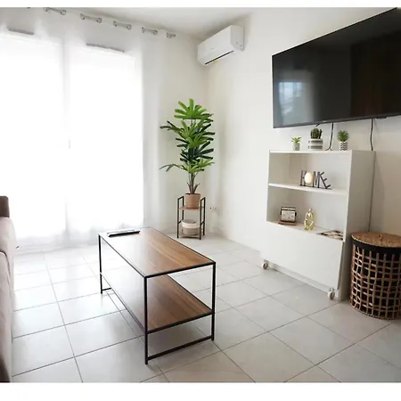 Apartmán Avec Terrasse Et Parking A 15 Min Cannes